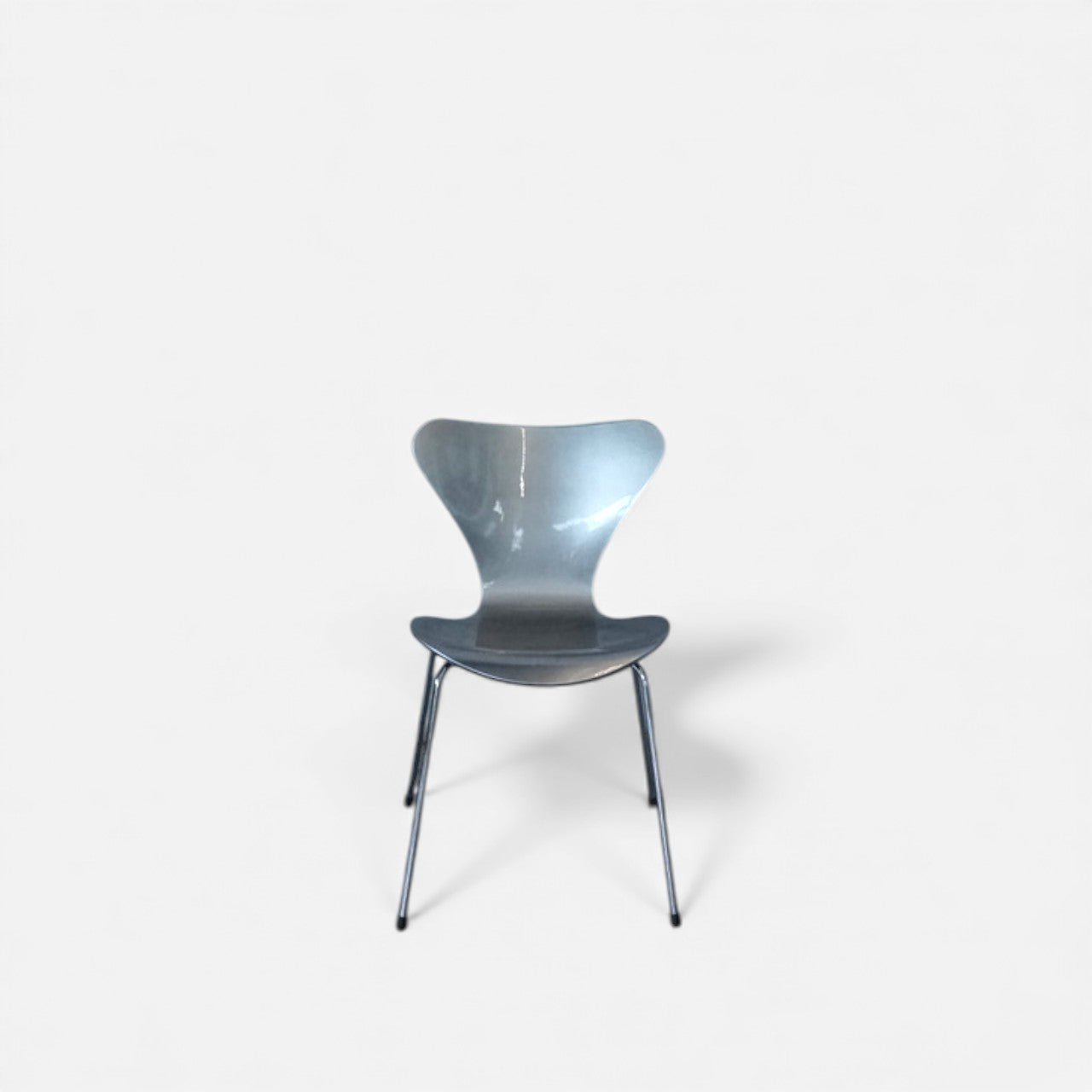 Fritz Hansen Serie 7 – Restaurierte Sonderedition