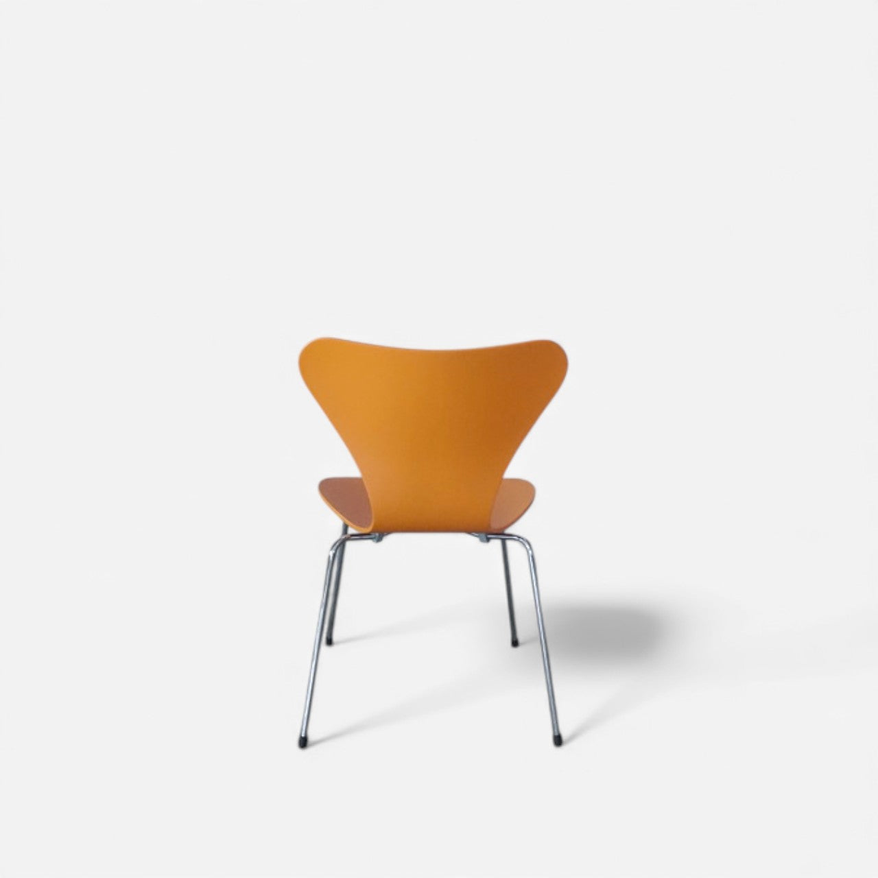 Fritz Hansen Serie 7 – Restaurierte Sonderedition