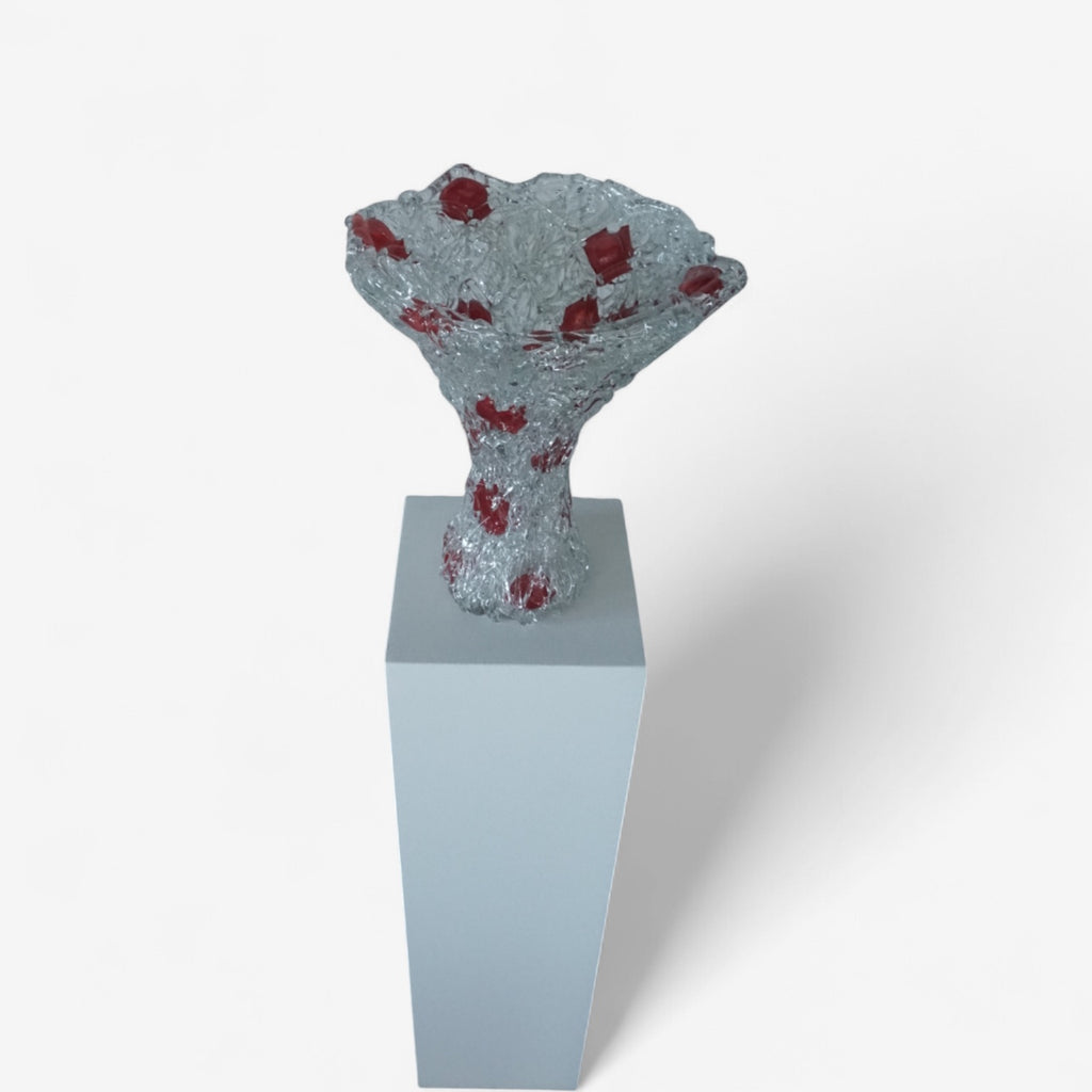 Mihai Topescu – Skulpturale Glasvase „Crimson Bloom“ · Handgeblasenes Studioglas-Unikat