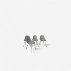 Eames Plastic Side Chair – Graphitgraue Schale mit Chrom-Beinen