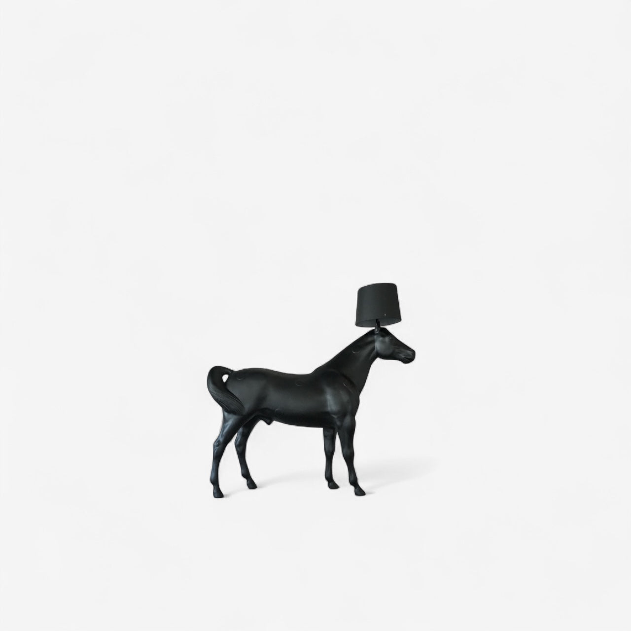 Horse Lamp – Moooi × Front Design · Black Edition