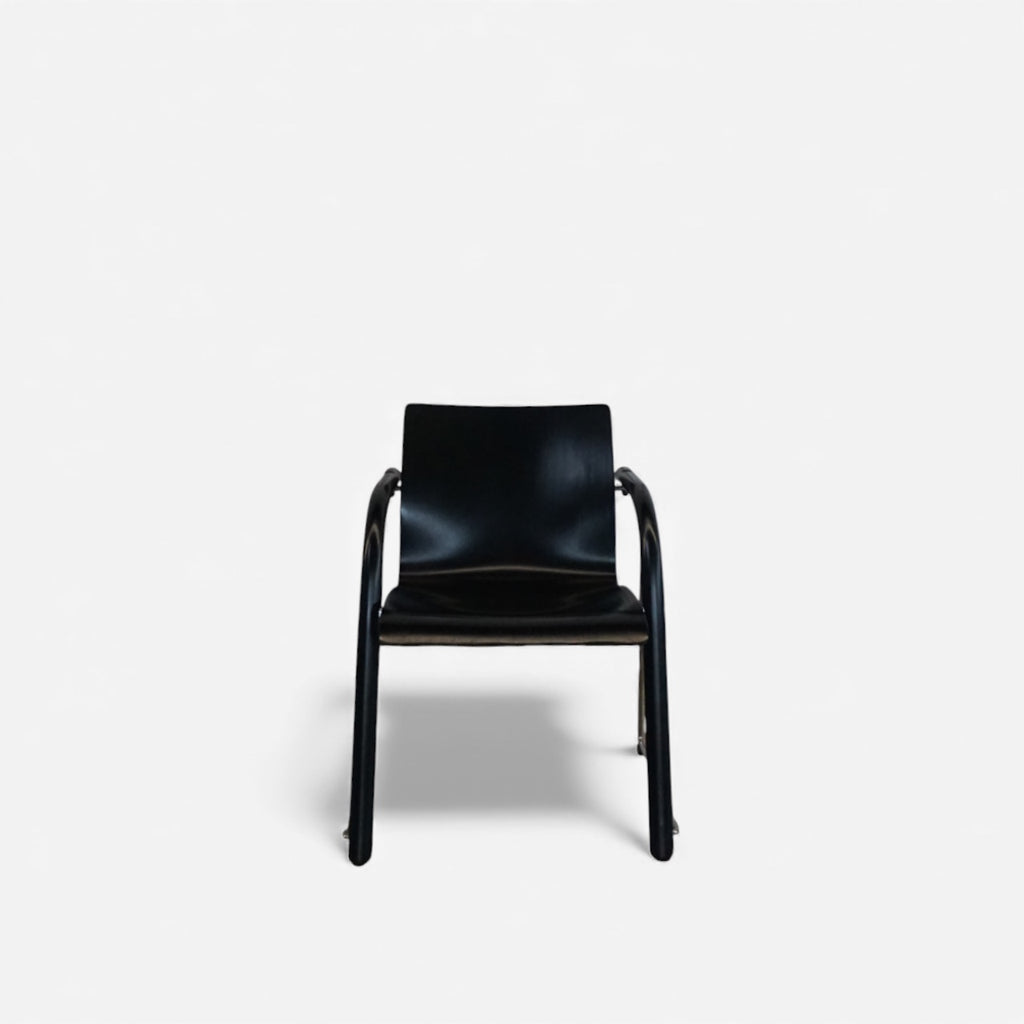 Thonet S 320 Armlehnstuhl