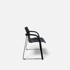 Thonet S 320 Armlehnstuhl