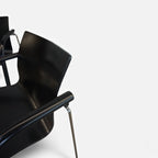 Thonet S 320 Armlehnstuhl