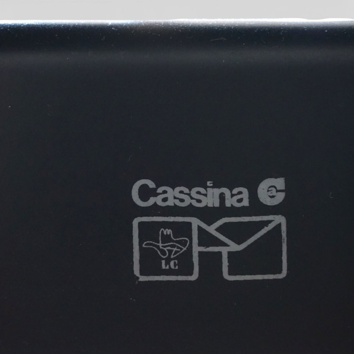 Cassina · LC4 Chaise Longue · Le Corbusier, Jeanneret, Perriand · Leder schwarz · verkauft