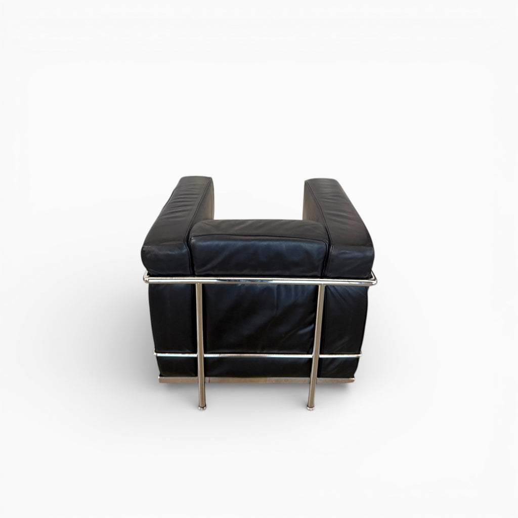 LC2 Sessel – Schwarzes Leder
