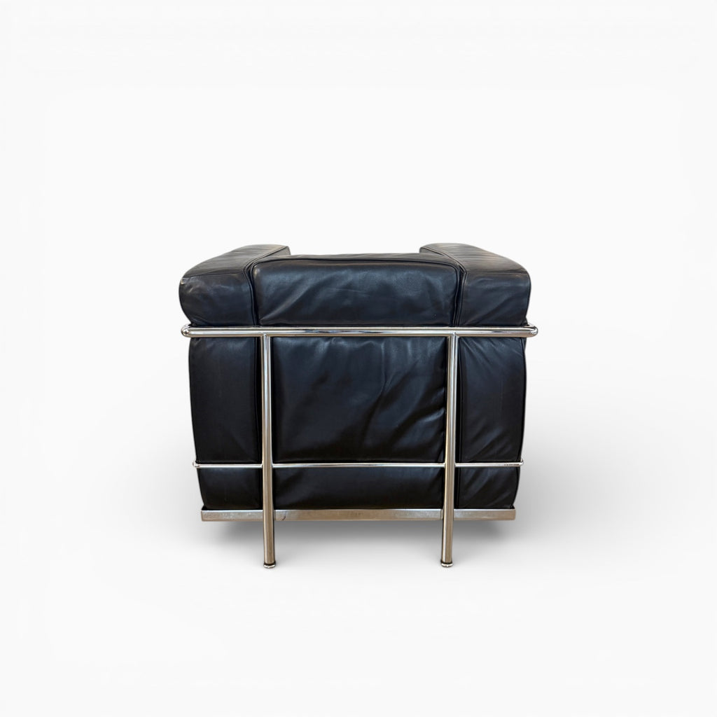 LC2 Sessel – Schwarzes Leder
