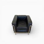 LC2 Sessel – Schwarzes Leder